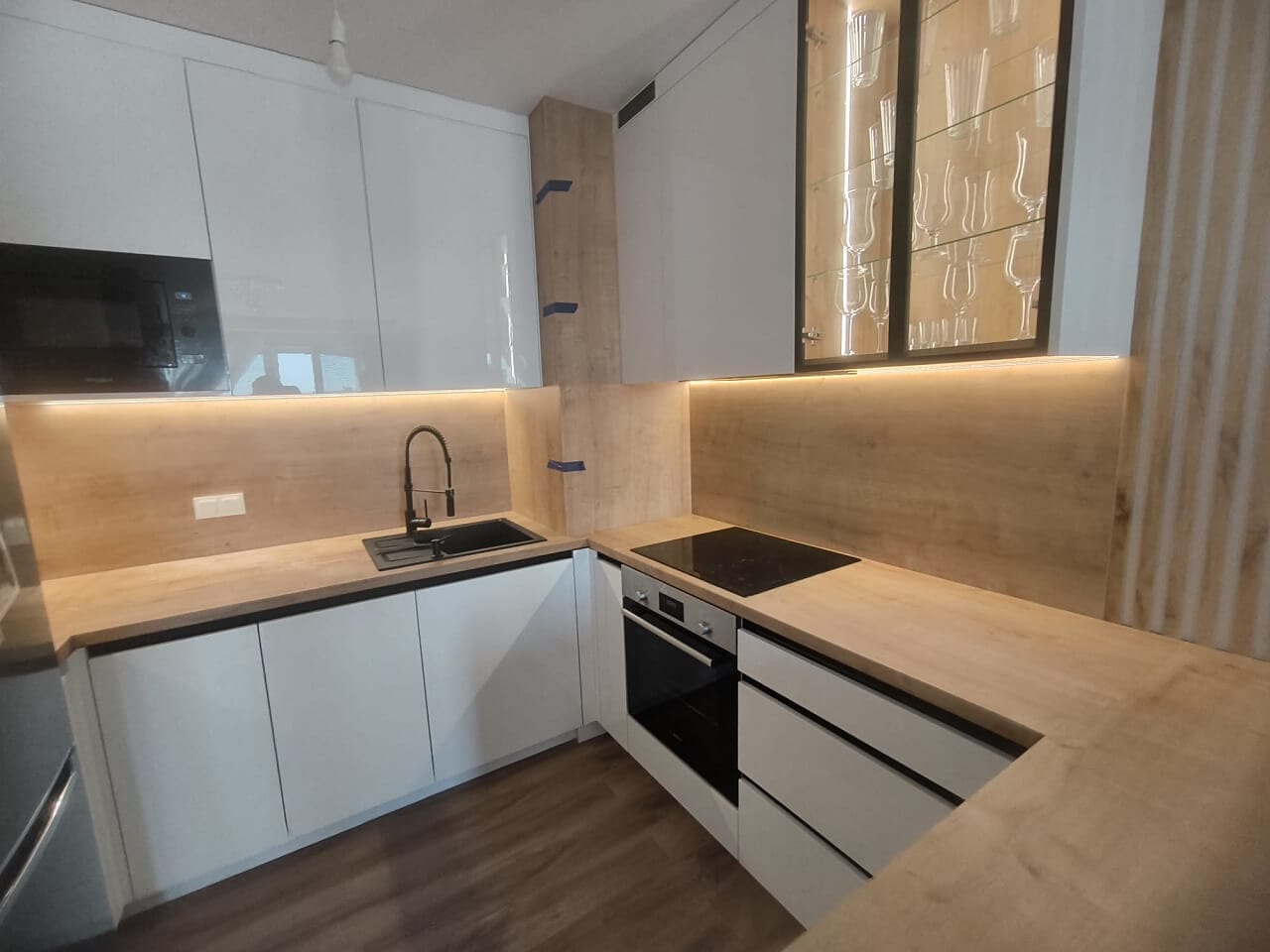 Kuchnia na wymiar Warszawa Verty